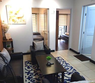 Highway Hills House | lea home flair tower staycation mandaluyong