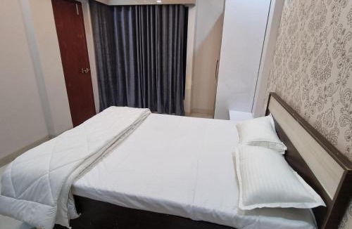 Indore Apartment | Leela Homestay Indore - Orchid - One Bedroom with Hall and balcony
