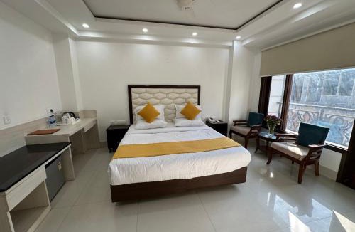 Chhatarpur Hotel | Lemon Green Residency - Hotel and Serviced Apartments