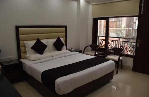 Chhatarpur Hotel | Lemon Green Residency - Hotel and Serviced Apartments