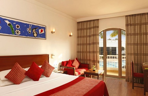 Ellis Bridge Hotel | Lemon Tree Hotel, Ahmedabad