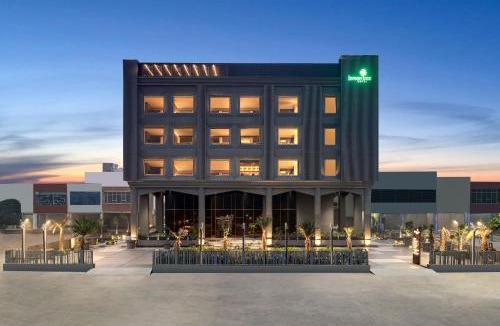 Hisar Hotel | Lemon Tree Hotel, Hisar