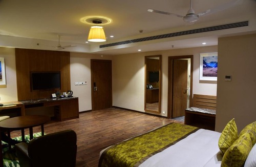 Siliguri Hotel | Lemon Tree Hotel Siliguri