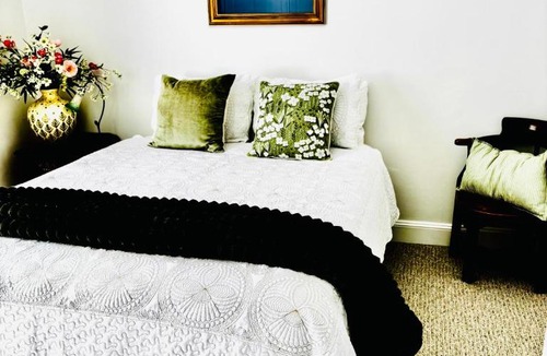 Bathurst House | Lexden