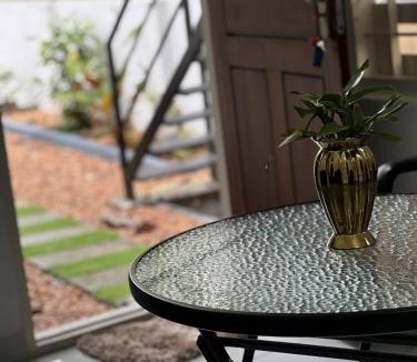 Onamthuruth House | Little Chandhana Guest House