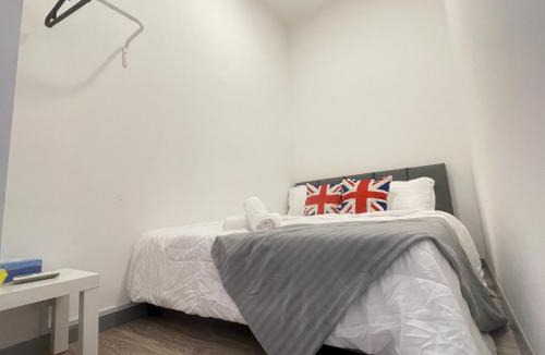 Kampung Kerinchi Apartment | Local Living, Global Comfort 4 Pax Bangsar South