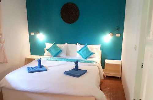 Khuekkhak Hotel | Loma Resort