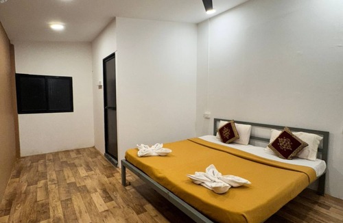 Anjuna Hotel | Lost Paradise A Social Hostel