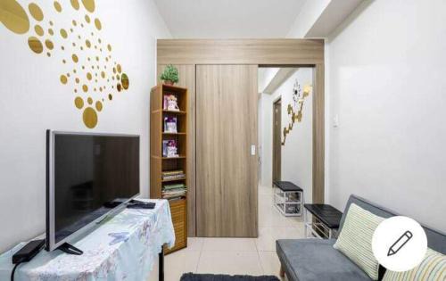San Dionisio Apartment | Lovely Condo 2-BR w/balcony in SM-Sucat, Paranaque