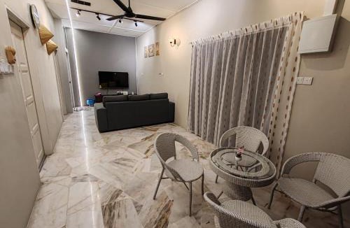 Seremban House | Loveu homestay 7 Blossom
