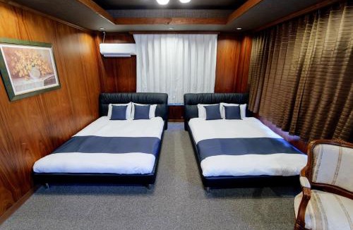 Minamisenba Apartment | Lug Stay The SPA難波北