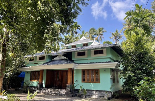 Irinjalakuda Villa | Lush Villa in Kodungallur