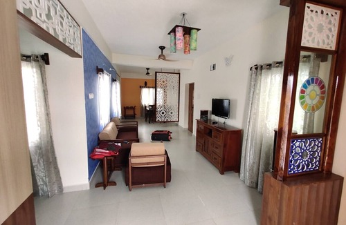 Kalapettai Apartment | Luxurious 3 BHK apartment in french quarter close to promenade beach(6 guests)