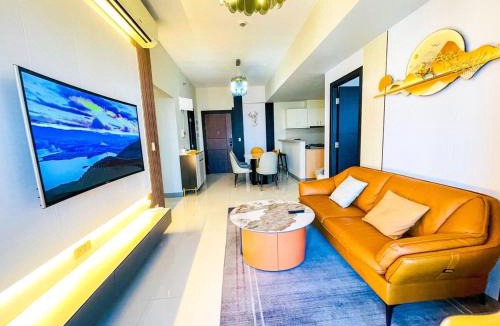 Bonifacio Global City Apartment | Luxury 2BR Penthouse Across Uptown BGC I Modern