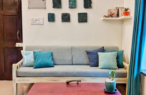 Siolim Apartment | Luxury Art-themed Apartment: The Contemporary Indian Suite