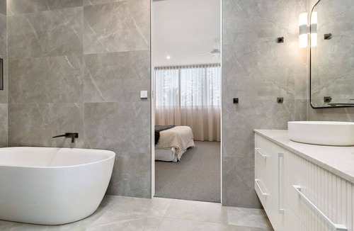 Merewether House | Luxury at Merewether - Just Listed 4 bedroom 4 Bathroom