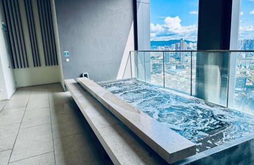 Pudu Apartment | Luxury Lucentia Residence Bukit Bintang KLCC By IZ