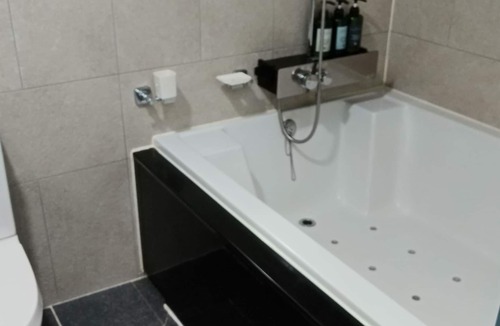 Sangnam-dong Hotel | Luxury Motel