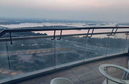 Noida Apartment | Luxury Stay Supernova