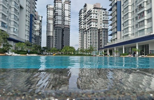 Kajang Condo | Luxyry home with reasonably price , spend time with family
