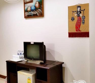 Ban Dung Hotel | M&B