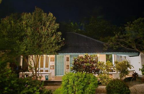 Varkala House | Magnolia Guesthouse Varkala