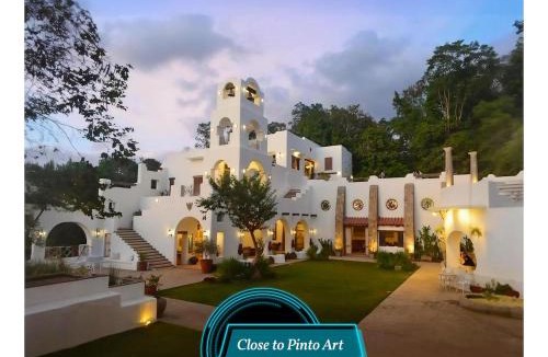 Antipolo House | Maison Five - Centralized AC, infront of Ynares