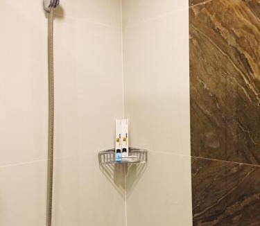 Cauayan Hotel | MAISON HOTEL