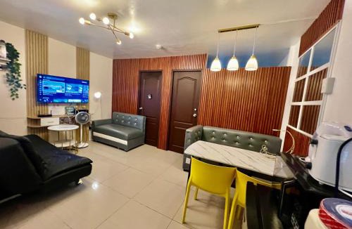 Imus Apartment | Mamby Gray's Place Balcony, Karaoke ,Wifi,Netflix &Kitchen