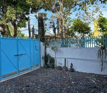 Legazpi House | Mamitas Transient