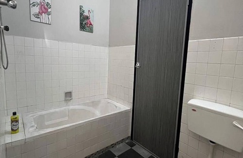 Sungai Menyala Hostel | Mango's Park Port Dickson