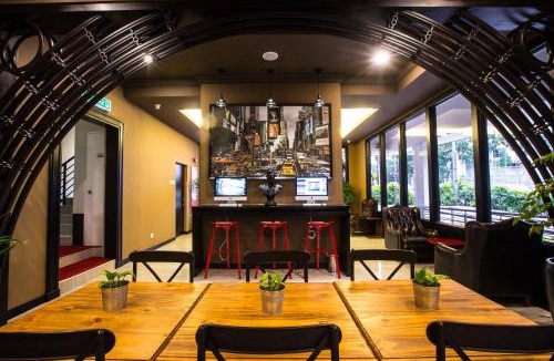 Damansara Perdana Hotel | Manhattan Business Hotel Damansara Perdana
