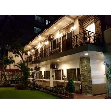 Valenzuela Bed & Breakfast | Manila Lux villa
