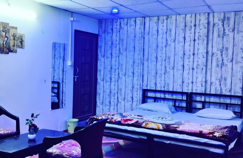 Naini Hotel | Maple Tree resort & restaurant