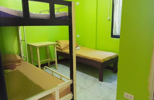 Coron Town Proper House | Marbeth Inn