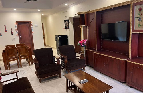 Visakhapatnam House | Maruthi Villa, Walkable to Beach. Pet-Friendly!