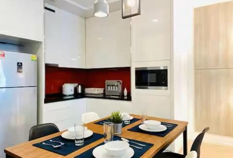 Mont Kiara Apartment | Max 5pax, Muji Style Apartment Arcoris Mont Kiara