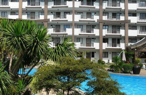 Rosario Hotel | Mayfield Park Residences