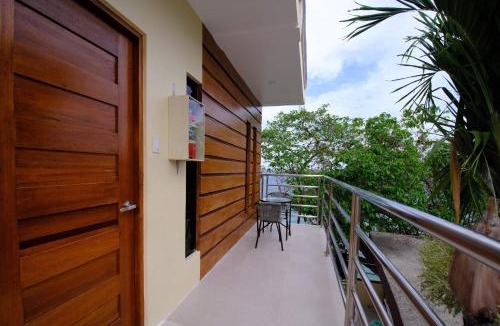 Oslob Hotel | Melronz inn