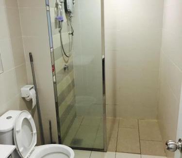 Seksyen 13 Apartment | Menara U Shah Alam Guest House