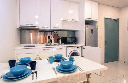 Kuala Lumpur City Centre Hotel | Mercu Summer Suite KLCC at Penguin Homes