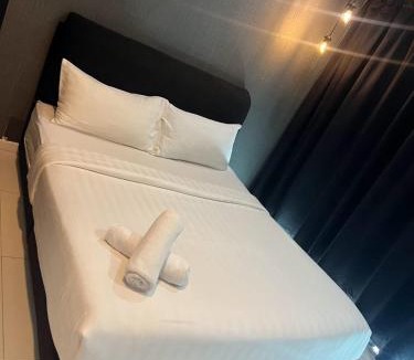 Kuala Lumpur City Centre Apartment | Mercu Summer Suits KLCC by Anas