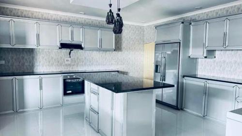 Downtown Cebu Apartment | Michelle home