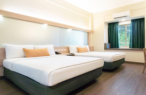 Tarlac Hotel | Microtel by Wyndham Tarlac