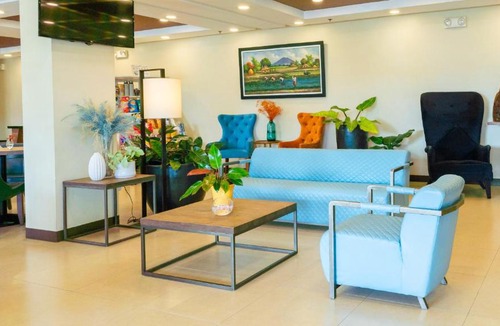 San Fernando Hotel | Microtel Inn & Suites by Wyndham San Fernando