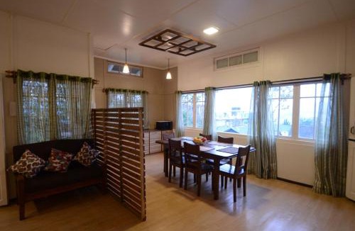 Laitumkhrah House | Mid Pine Home Stay