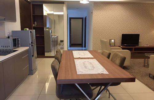 Pekeliling Apartment | Midas Suite @ Regalia Residences by Márgaux