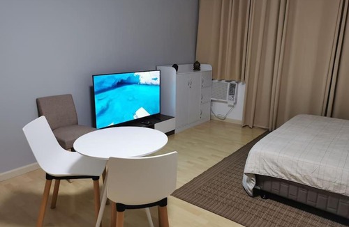 Highway Hills Apartment | Miks Pad at Soho Central