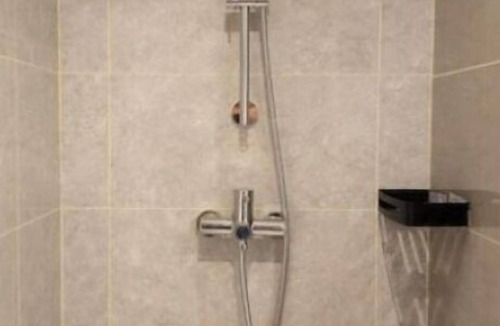 Taman Bukit Pantai Apartment | minutes to Kerinchi Station! Contemporary Studio near Mid Valley