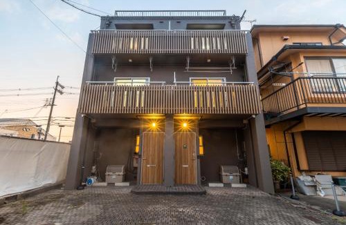 Fushimi Apartment | Miro Fusimiinari Tei South